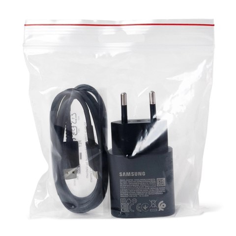 Ładowarka sieciowa Samsung EP-TA200EBE USB-A 15W z kablem EP-DR140ABE USB-A - USB-C (OOB Bulk - opakowanie zastępcze) - czarna Ładowarka sieciowa Samsung EP-TA200EBE USB-A 15W z kablem EP-DR140ABE USB-A - USB-C (OOB Bulk - opakowanie zastępcze) - czarna