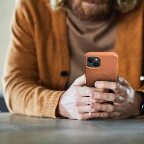 ROAR futerał LEATHER MAG kompatybilny z MagSafe do IPHONE 14 Pro Max Brązowy ROAR futerał LEATHER MAG kompatybilny z MagSafe do IPHONE 14 Pro Max Brązowy