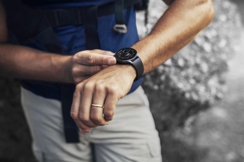 Smartwatch Hama 8900 GPS AMOLED 1.43" z paskiem silikonowym - czarny Smartwatch Hama 8900 GPS AMOLED 1.43" z paskiem silikonowym - czarny
