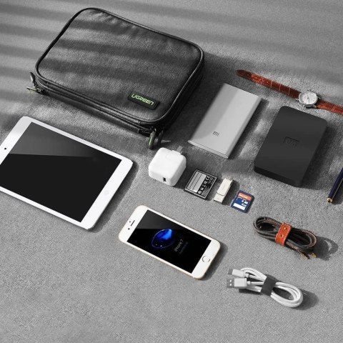 Ugreen etui pudełko na dysk twardy HDD SSD telefon kable akcesoria 24,5 x 17,5 x 5 cm szary (50147 LP149) Ugreen etui pudełko na dysk twardy HDD SSD telefon kable akcesoria 24,5 x 17,5 x 5 cm szary (50147 LP149)