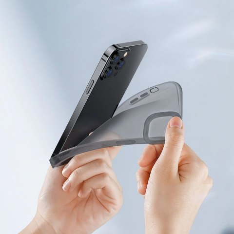 Baseus Simple Series Case przezroczyste żelowe etui iPhone 13 Pro czarny (ARAJ000401) Baseus Simple Series Case przezroczyste żelowe etui iPhone 13 Pro czarny (ARAJ000401)