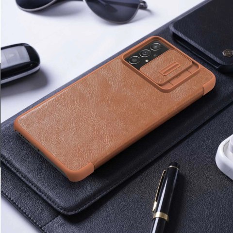 Nillkin Qin skórzana kabura etui Samsung Galaxy A73 czerwony Nillkin Qin skórzana kabura etui Samsung Galaxy A73 czerwony