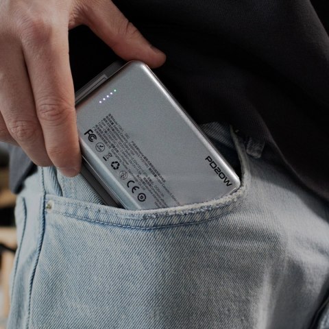 Dudao TGK1 powerbank z ładowarką bezprzewodową MagSafe 20W 10000mAh czarny (TGK1-czarny) Dudao TGK1 powerbank z ładowarką bezprzewodową MagSafe 20W 10000mAh czarny (TGK1-czarny)