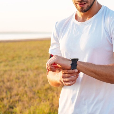 Dux Ducis Strap (Armor Version) pasek Apple Watch SE, 9, 8, 7, 6, 5, 4, 3, 2, 1 (41, 40, 38 mm) silikonowa magnetyczna opaska br Dux Ducis Strap (Armor Version) pasek Apple Watch SE, 9, 8, 7, 6, 5, 4, 3, 2, 1 (41, 40, 38 mm) silikonowa magnetyczna opaska br