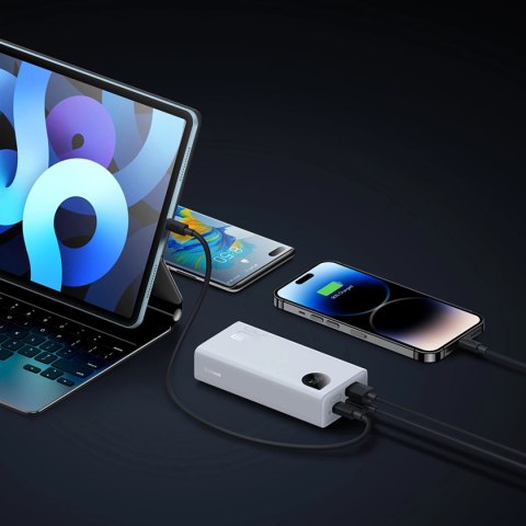Powerbank Baseus Adaman2 z wyświetlaczem cyfrowym 2x USB-A / 1x USB-C 10000mAh 30W - biały Powerbank Baseus Adaman2 z wyświetlaczem cyfrowym 2x USB-A / 1x USB-C 10000mAh 30W - biały