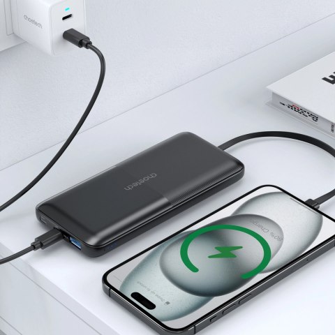 Powerbank Choetech B654 10000mAh 22.5W USB-A / USB-C / micro USB z wbudowanym kablem USB-C / Lightning - czarny