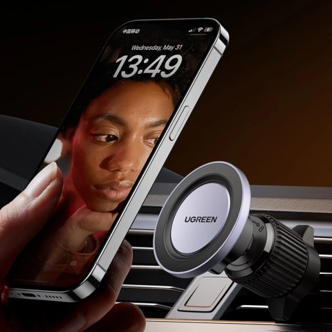 Uchwyt Ugreen LP428 samochodowy magnetyczny na telefon do kratki nawiewu - czarny Uchwyt Ugreen LP428 samochodowy magnetyczny na telefon do kratki nawiewu - czarny