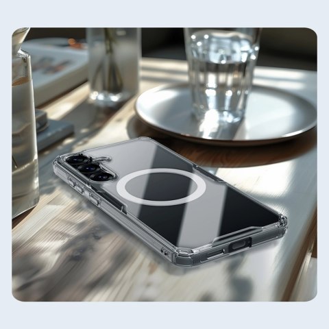 Etui Nillkin Nature TPU Pro Magnetic Case z MagSafe na Samsung S25 - białe