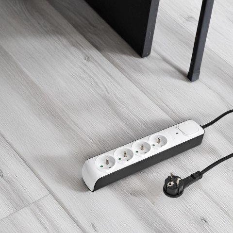 Listwa antyprzepięciowa Hama Premium 4 gniazda 1,5m - biała