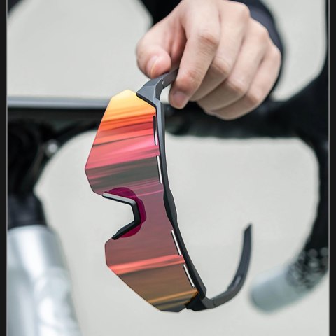 Okulary rowerowe Rockbros polaryzacyjne z ochroną UV i wkładką korekcyjną - szare Okulary rowerowe Rockbros polaryzacyjne z ochroną UV i wkładką korekcyjną - szare