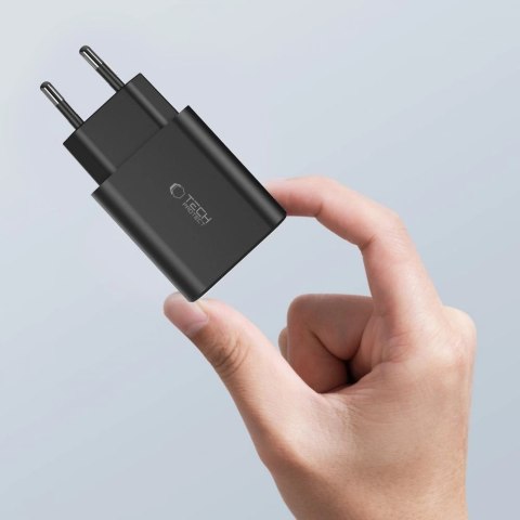 Ładowarka Tech-Protect NC30W sieciowa 2x USB-C PD 30W / USB-A QC 3.0 - biała Ładowarka Tech-Protect NC30W sieciowa 2x USB-C PD 30W / USB-A QC 3.0 - biała