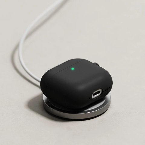 Etui Ringke Silicone na Apple AirPods 4 - czarny Etui Ringke Silicone na Apple AirPods 4 - czarny