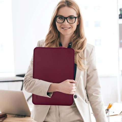 Pokrowiec Tech-Protect Neopren na laptopa 13" - bordowa