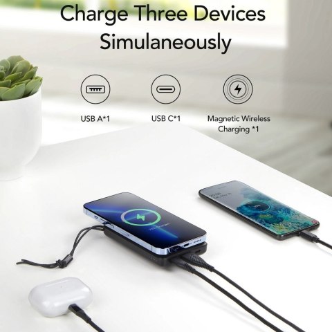 VEGER powerbank 10000 mAh z ładowaniem indukcyjnym kompatybilny z MagSafe PD QC3.0 2A 20W MagOn (VP1151 / W1151) biały VEGER powerbank 10000 mAh z ładowaniem indukcyjnym kompatybilny z MagSafe PD QC3.0 2A 20W MagOn (VP1151 / W1151) biały