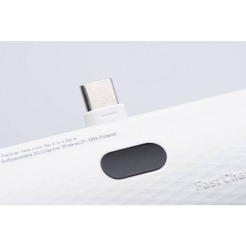Powerbank Forcell F-Energy Power Plug F5K3 PD 20W 5000 mAh z wbudowanym złączem USB C biały Powerbank Forcell F-Energy Power Plug F5K3 PD 20W 5000 mAh z wbudowanym złączem USB C biały