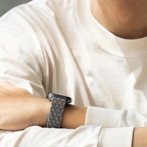 Pasek UNIQ Aspen Braided na Apple Watch 1/2/3/4/5/6/7/8/SE/SE2 44/42/45mm - szary Pasek UNIQ Aspen Braided na Apple Watch 1/2/3/4/5/6/7/8/SE/SE2 44/42/45mm - szary