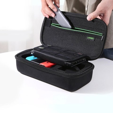 Ugreen etui pudełko na Nintendo Switch i akcesoria S 26,5 x 10 x 13,5 cm czarny (50275 LP145) Ugreen etui pudełko na Nintendo Switch i akcesoria S 26,5 x 10 x 13,5 cm czarny (50275 LP145)