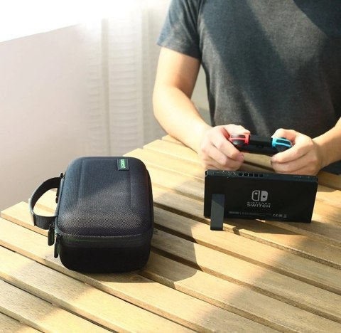 Ugreen etui pudełko na Nintendo Switch i akcesoria S 26,5 x 10 x 13,5 cm czarny (50275 LP145) Ugreen etui pudełko na Nintendo Switch i akcesoria S 26,5 x 10 x 13,5 cm czarny (50275 LP145)