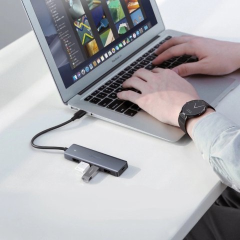 Ugreen rozdzielacz HUB USB Typ C - 4x USB 3.2 Gen 1 z portem zasilania USB-C szary (CM219 70336) Ugreen rozdzielacz HUB USB Typ C - 4x USB 3.2 Gen 1 z portem zasilania USB-C szary (CM219 70336)
