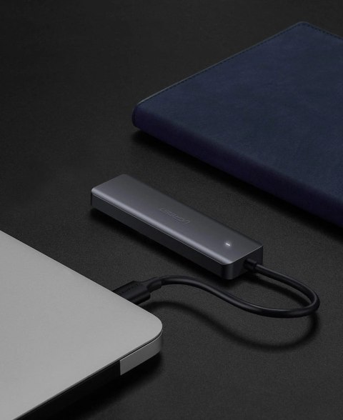 Ugreen rozdzielacz HUB USB Typ C - 4x USB 3.2 Gen 1 z portem zasilania USB-C szary (CM219 70336) Ugreen rozdzielacz HUB USB Typ C - 4x USB 3.2 Gen 1 z portem zasilania USB-C szary (CM219 70336)