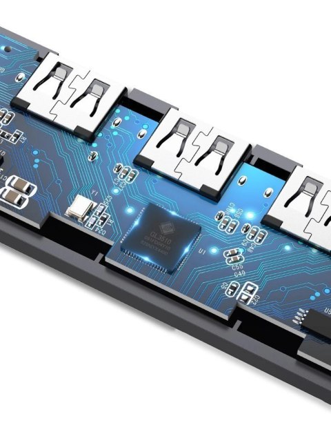 Ugreen rozdzielacz HUB USB Typ C - 4x USB 3.2 Gen 1 z portem zasilania USB-C szary (CM219 70336) Ugreen rozdzielacz HUB USB Typ C - 4x USB 3.2 Gen 1 z portem zasilania USB-C szary (CM219 70336)