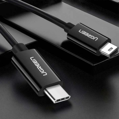 Kabel Ugreen US242 USB-C (męski) / mini USB (męski) 1 m - czarny Kabel Ugreen US242 USB-C (męski) / mini USB (męski) 1 m - czarny