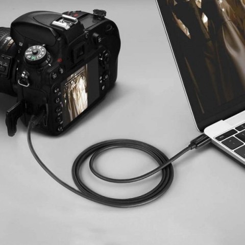 Kabel Ugreen US242 USB-C (męski) / mini USB (męski) 1 m - czarny Kabel Ugreen US242 USB-C (męski) / mini USB (męski) 1 m - czarny