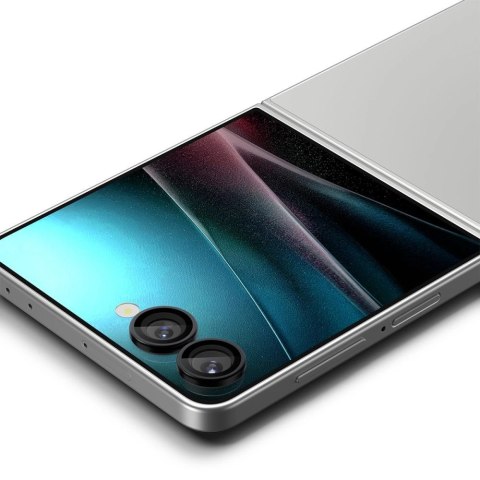 Osłona aparatu Spigen Optik Pro HD Glas.TR EZ Fit 2-pack na Samsung Galaxy Z Flip 7 - czarna Osłona aparatu Spigen Optik Pro HD Glas.TR EZ Fit 2-pack na Samsung Galaxy Z Flip 7 - czarna