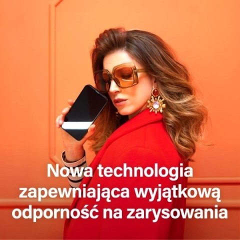 Szkło PanzerGlass Re:fresh Glass na iPhone 15 z pozycjonerem