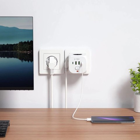 Listwa zasilająca Tech-Protect PCL3x4, 2x USB-A, 2x USB-C, 3x AC Typ Schuko - biała