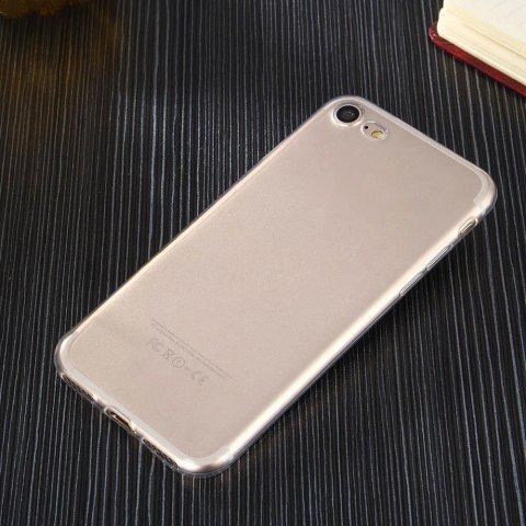 Żelowy pokrowiec etui Ultra Clear 0.5mm iPhone SE 2022 / SE 2020 / 8 / 7 przezroczysty Żelowy pokrowiec etui Ultra Clear 0.5mm iPhone SE 2022 / SE 2020 / 8 / 7 przezroczysty