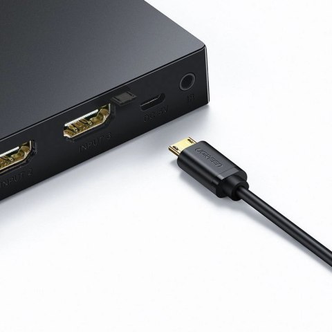 Ugreen przełącznik rozdzielacz splitter switch HDMI - 3x HDMI 3D 4K 7,5 Gbps 36 bit na kanał czarny (40234) Ugreen przełącznik rozdzielacz splitter switch HDMI - 3x HDMI 3D 4K 7,5 Gbps 36 bit na kanał czarny (40234)