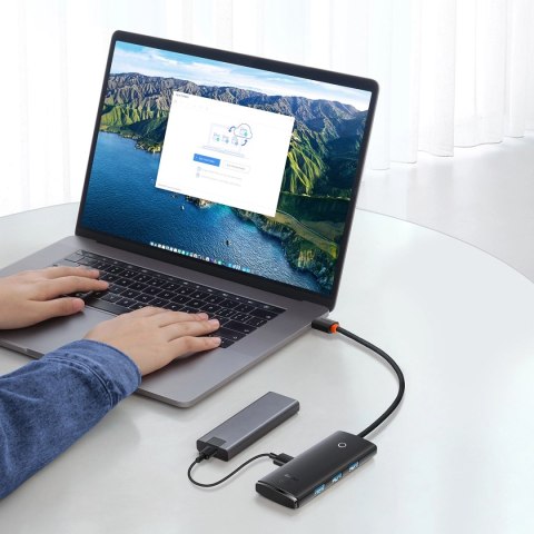 Baseus Lite Series HUB 4-Portowy (USB-A do 4xUSB-A 3.0) 0.25m czarny (WKQX030001) Baseus Lite Series HUB 4-Portowy (USB-A do 4xUSB-A 3.0) 0.25m czarny (WKQX030001)