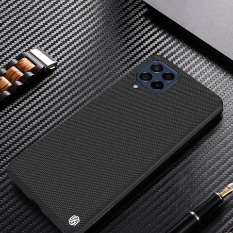 Nillkin Textured Case wytrzymałe wzmocnione etui z żelową ramką i nylonem na tyle Samsung Galaxy M53 5G czarny Nillkin Textured Case wytrzymałe wzmocnione etui z żelową ramką i nylonem na tyle Samsung Galaxy M53 5G czarny