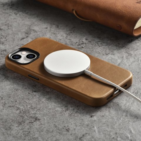ICarer Oil Wax Premium Leather Case skórzane etui iPhone 14 Plus magnetyczne z MagSafe brązowy (WMI14220703-TN) ICarer Oil Wax Premium Leather Case skórzane etui iPhone 14 Plus magnetyczne z MagSafe brązowy (WMI14220703-TN)
