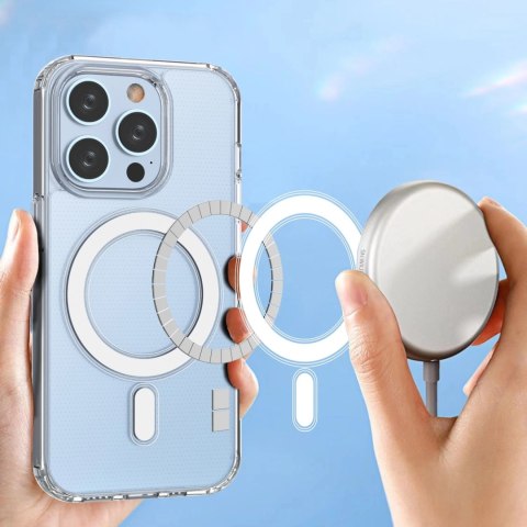 Etui magnetyczne Clear Magnetic Case z MagSafe do iPhone 14 Pro ze srebrnym ringiem - przezroczyste Etui magnetyczne Clear Magnetic Case z MagSafe do iPhone 14 Pro ze srebrnym ringiem - przezroczyste
