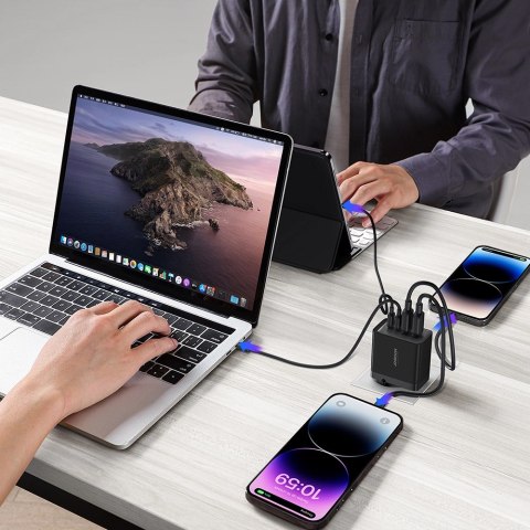 Joyroom ładowarka GaN 67W 4 porty (2x USB, 2x USB C) czarna (TCG02) + kabel USB C - USB C 100W 1.2m Joyroom ładowarka GaN 67W 4 porty (2x USB, 2x USB C) czarna (TCG02) + kabel USB C - USB C 100W 1.2m