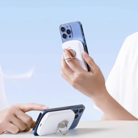 Joyroom powerbank indukcyjny 6000mAh z ringiem i podstawką do 20W biały (JR-W030) Joyroom powerbank indukcyjny 6000mAh z ringiem i podstawką do 20W biały (JR-W030)