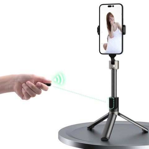 Selfie stick / kijek teleskopowy ze statywem Dudao F18B - czarny Selfie stick / kijek teleskopowy ze statywem Dudao F18B - czarny