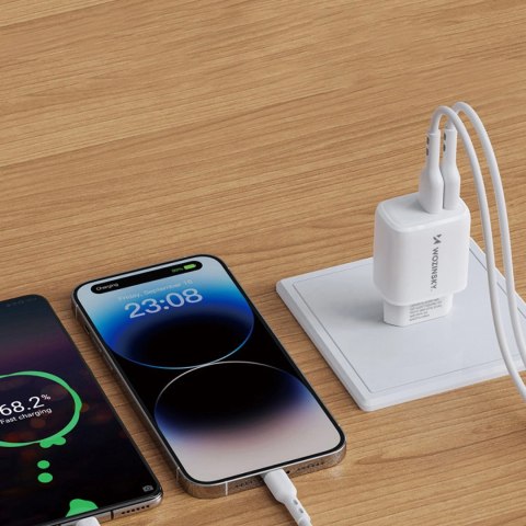 Ładowarka sieciowa Wozinsky CUWCW 2,4A 2 x USB-A - biała Ładowarka sieciowa Wozinsky CUWCW 2,4A 2 x USB-A - biała