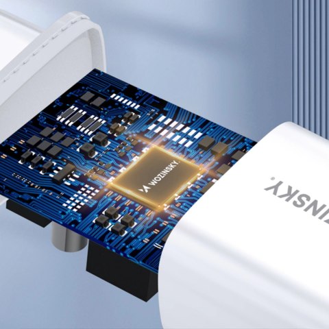 Ładowarka sieciowa Wozinsky CUWCW 2,4A 2 x USB-A - biała Ładowarka sieciowa Wozinsky CUWCW 2,4A 2 x USB-A - biała