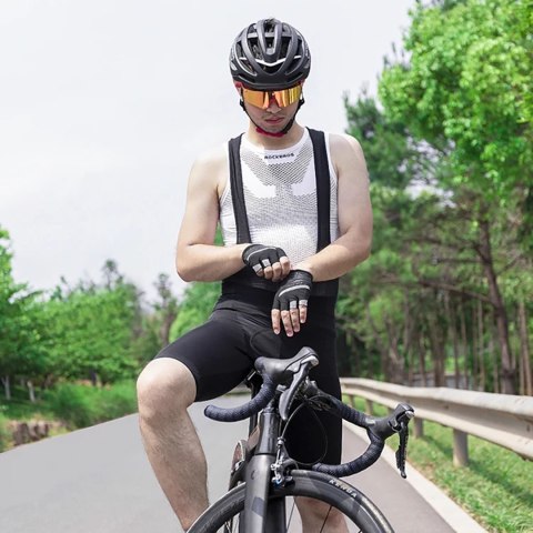 Spodenki rowerowe Rockbros RK20023XL krótkie na szelkach z wkładką XXXL - czarne Spodenki rowerowe Rockbros RK20023XL krótkie na szelkach z wkładką XXXL - czarne