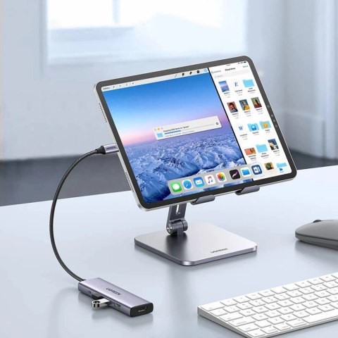 HUB Ugreen CM511 15597 5w1 USB-C - USB-C PD / HDMI / 3x USB-A 3.0 - szary HUB Ugreen CM511 15597 5w1 USB-C - USB-C PD / HDMI / 3x USB-A 3.0 - szary