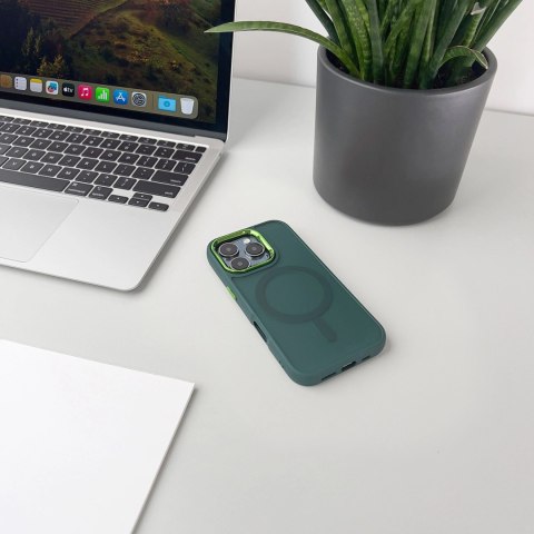 Etui Magnetic Collection MagSafe na iPhone 16 Pro Max - ciemnozielone Etui Magnetic Collection MagSafe na iPhone 16 Pro Max - ciemnozielone