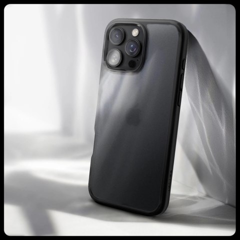 Etui Spigen Ultra Hybrid na iPhone 16 Pro Max - czarne Etui Spigen Ultra Hybrid na iPhone 16 Pro Max - czarne