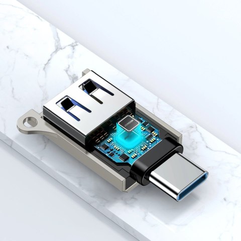 Adapter Joyroom S-H151 USB-C (męski) / USB-A (żeński) z oczkiem na smycz - srebrny Adapter Joyroom S-H151 USB-C (męski) / USB-A (żeński) z oczkiem na smycz - srebrny