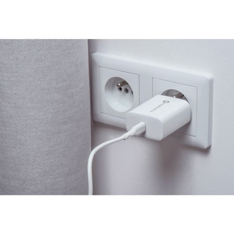 Ładowarka sieciowa do telefonu Forcell F-Energy USB C QC4.0 PD 3A 25W + kabel USB C do USB C TFK-TC-25WPD biała Ładowarka sieciowa do telefonu Forcell F-Energy USB C QC4.0 PD 3A 25W + kabel USB C do USB C TFK-TC-25WPD biała