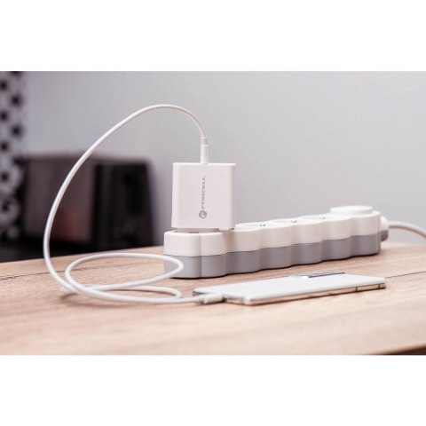 Ładowarka sieciowa do telefonu Forcell F-Energy USB C QC4.0 PD 3A 45W TFK-TC-45WPD biała Ładowarka sieciowa do telefonu Forcell F-Energy USB C QC4.0 PD 3A 45W TFK-TC-45WPD biała
