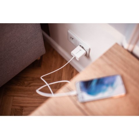 Ładowarka sieciowa do telefonu Forcell F-Energy USB C QC4.0 PD 3A 45W TFK-TC-45WPD biała Ładowarka sieciowa do telefonu Forcell F-Energy USB C QC4.0 PD 3A 45W TFK-TC-45WPD biała
