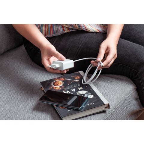 Ładowarka sieciowa do telefonu Forcell F-Energy USB C QC4.0 PD 3A 45W TFK-TC-45WPD biała Ładowarka sieciowa do telefonu Forcell F-Energy USB C QC4.0 PD 3A 45W TFK-TC-45WPD biała